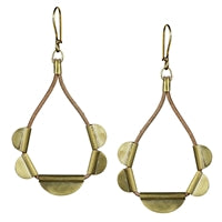 Earing - Tabs on Leather