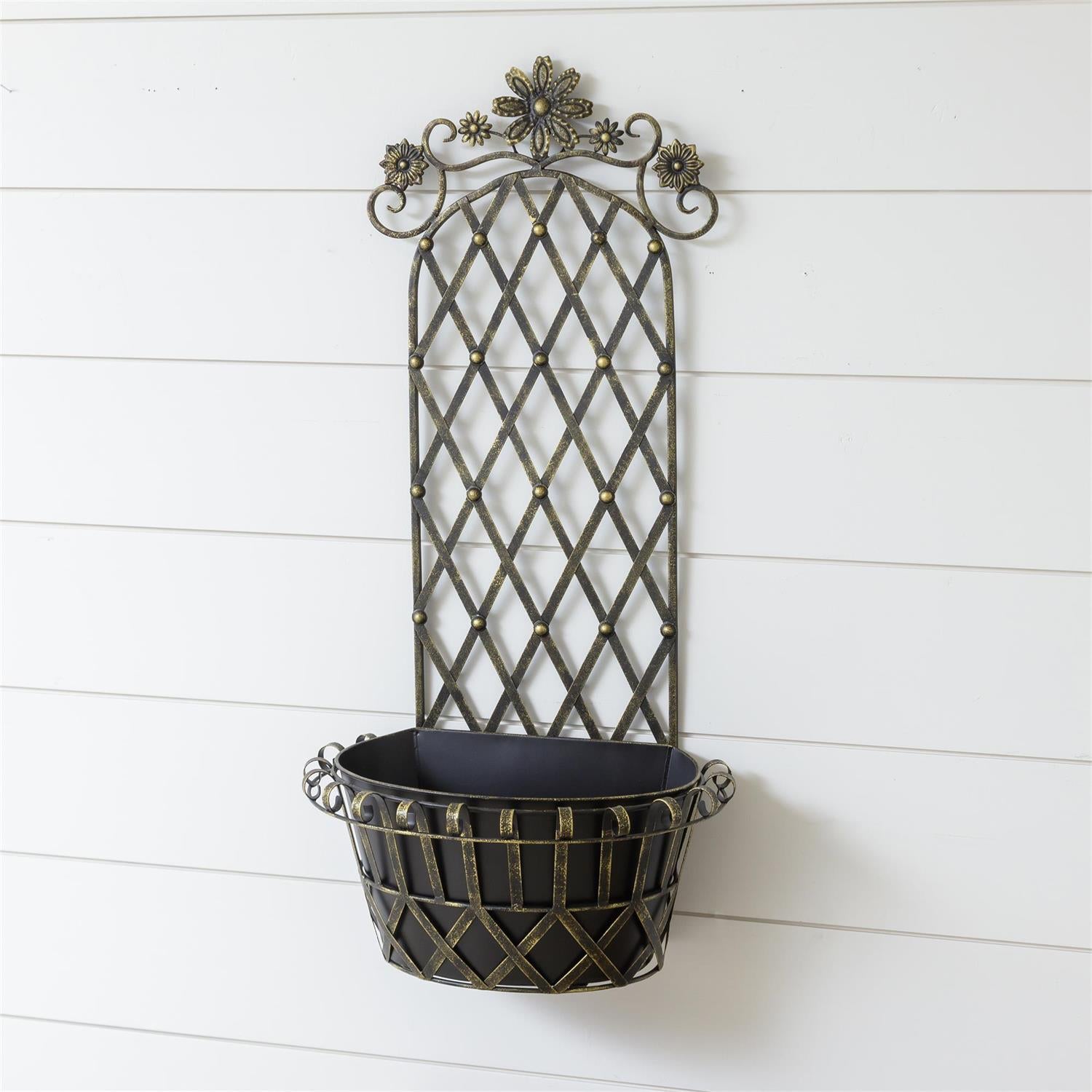 Metal Wall Planter With Trellis