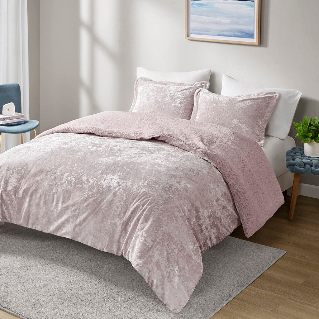 Mira Comforter Set