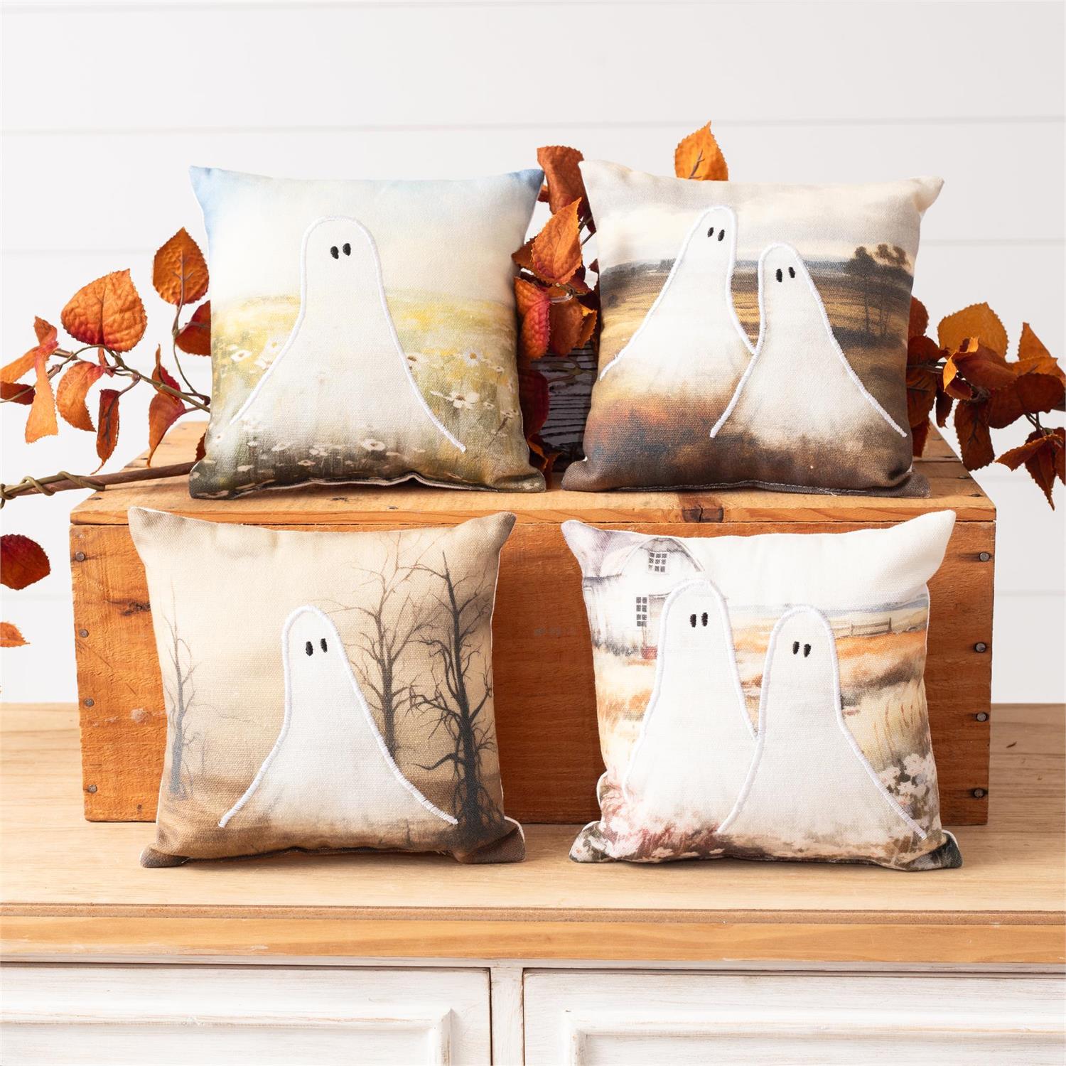 Mini Ghosts Pillows (S/4)