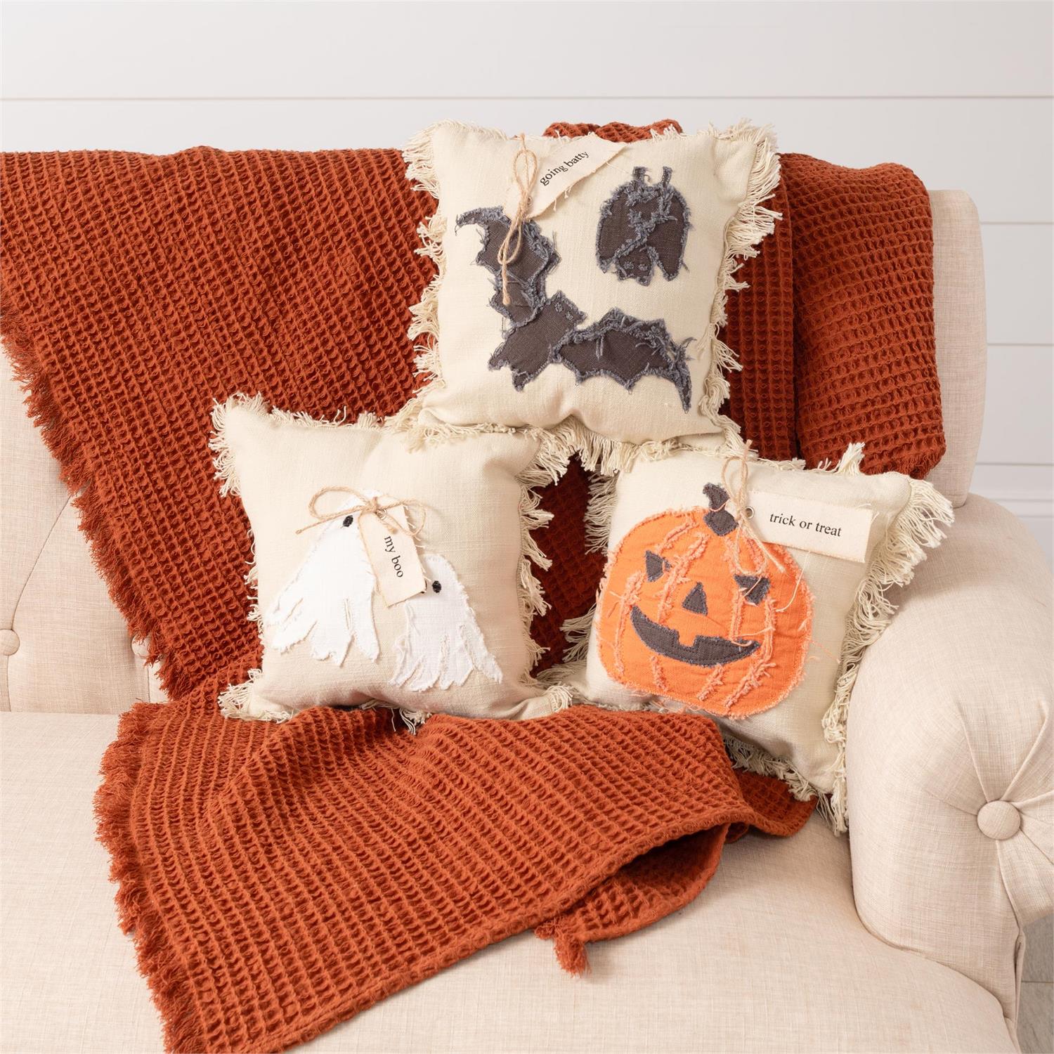 Shabby Embellished Mini Halloween Pillows (S/3)
