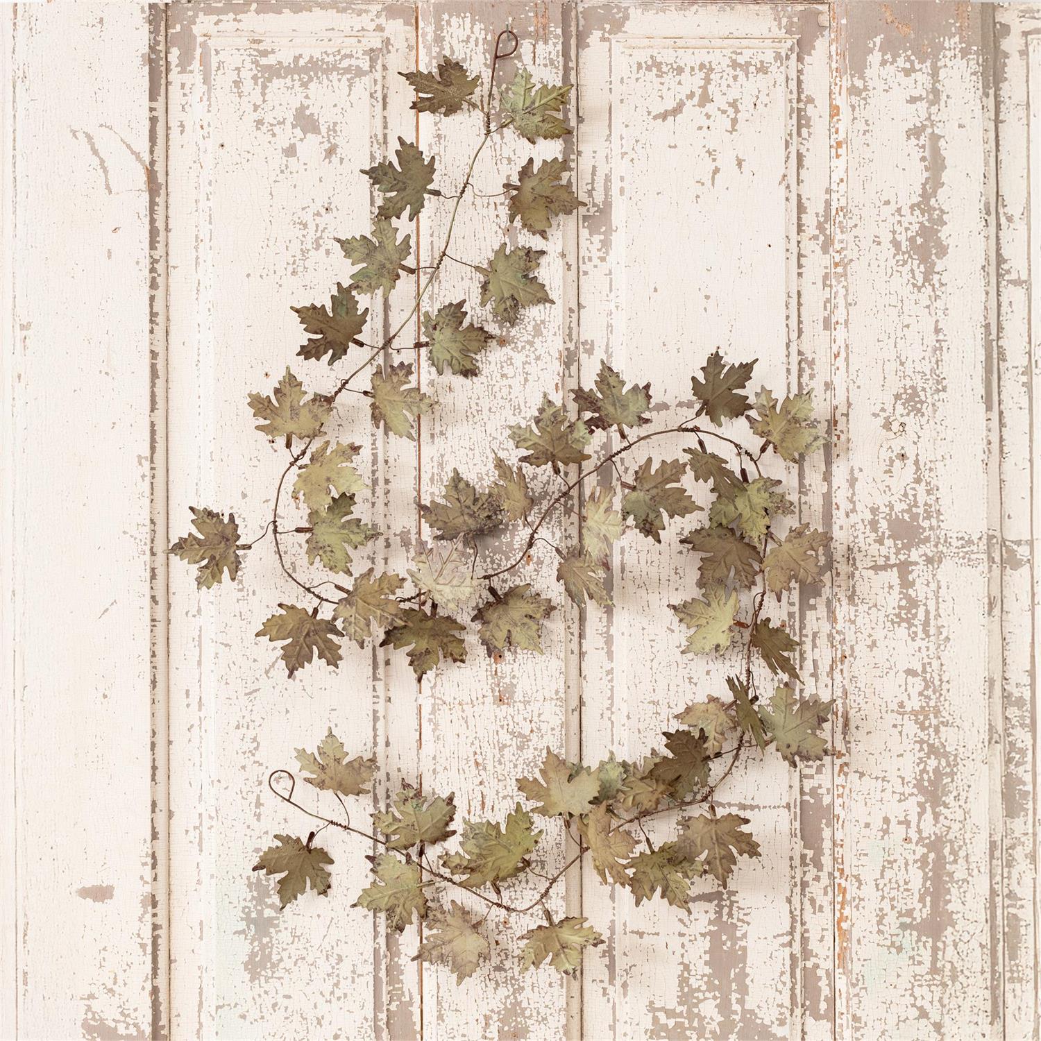 Garland - Distressed Maple Leaves (Pk 2)