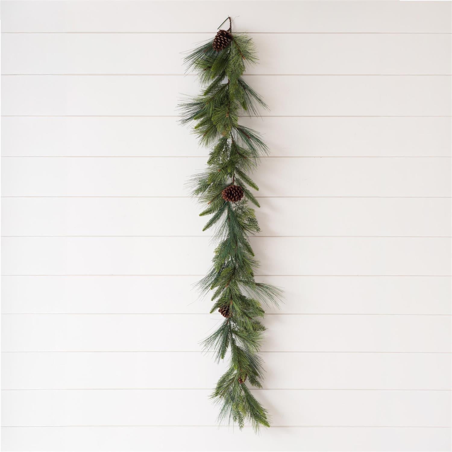 Mixed Greenery w/ Pinecones Garland