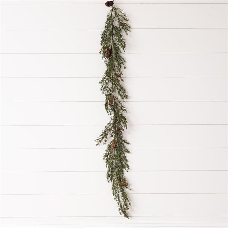 Fir Pine With Pinecones Garland