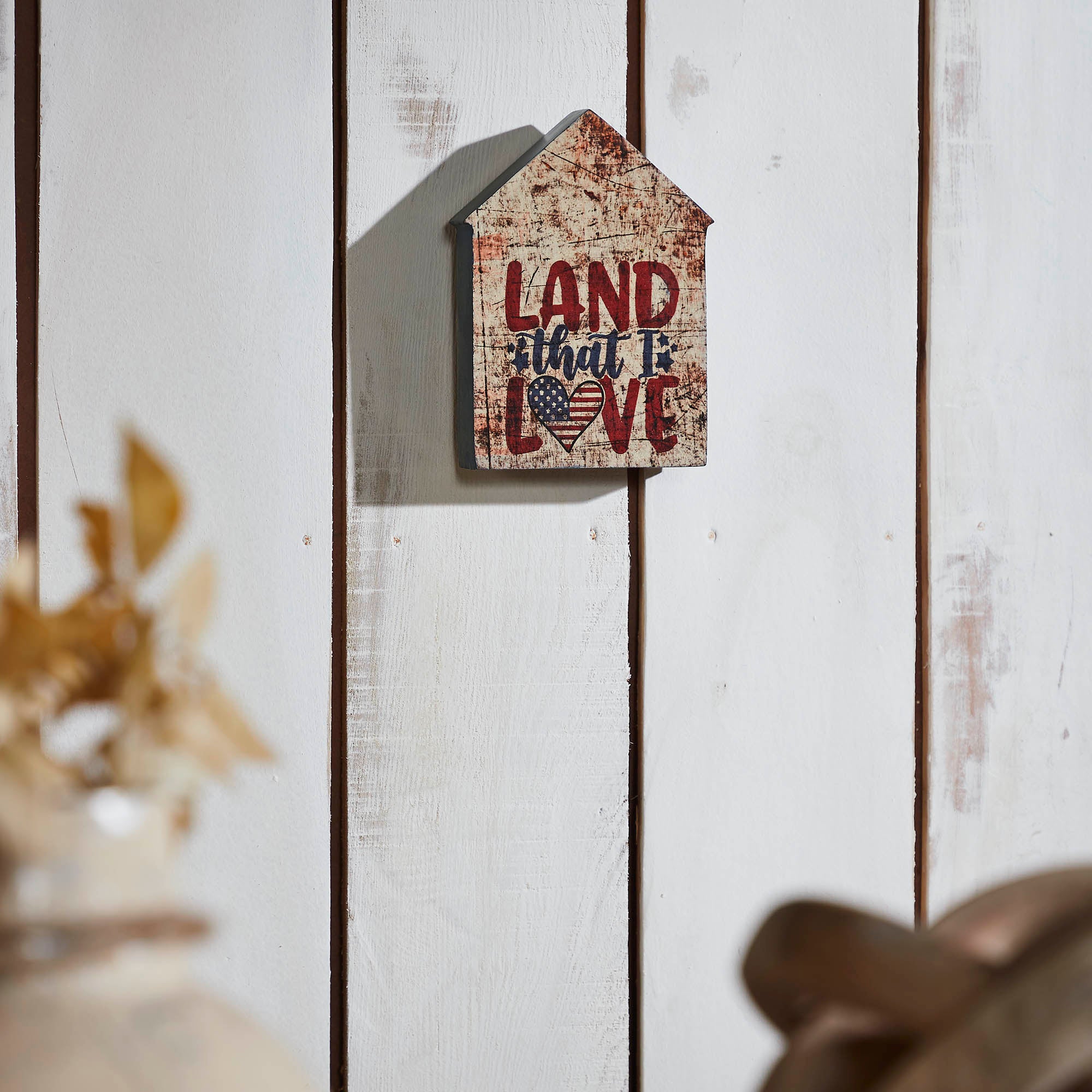 Land That I Love House Shaped Block Sign 6x4x1