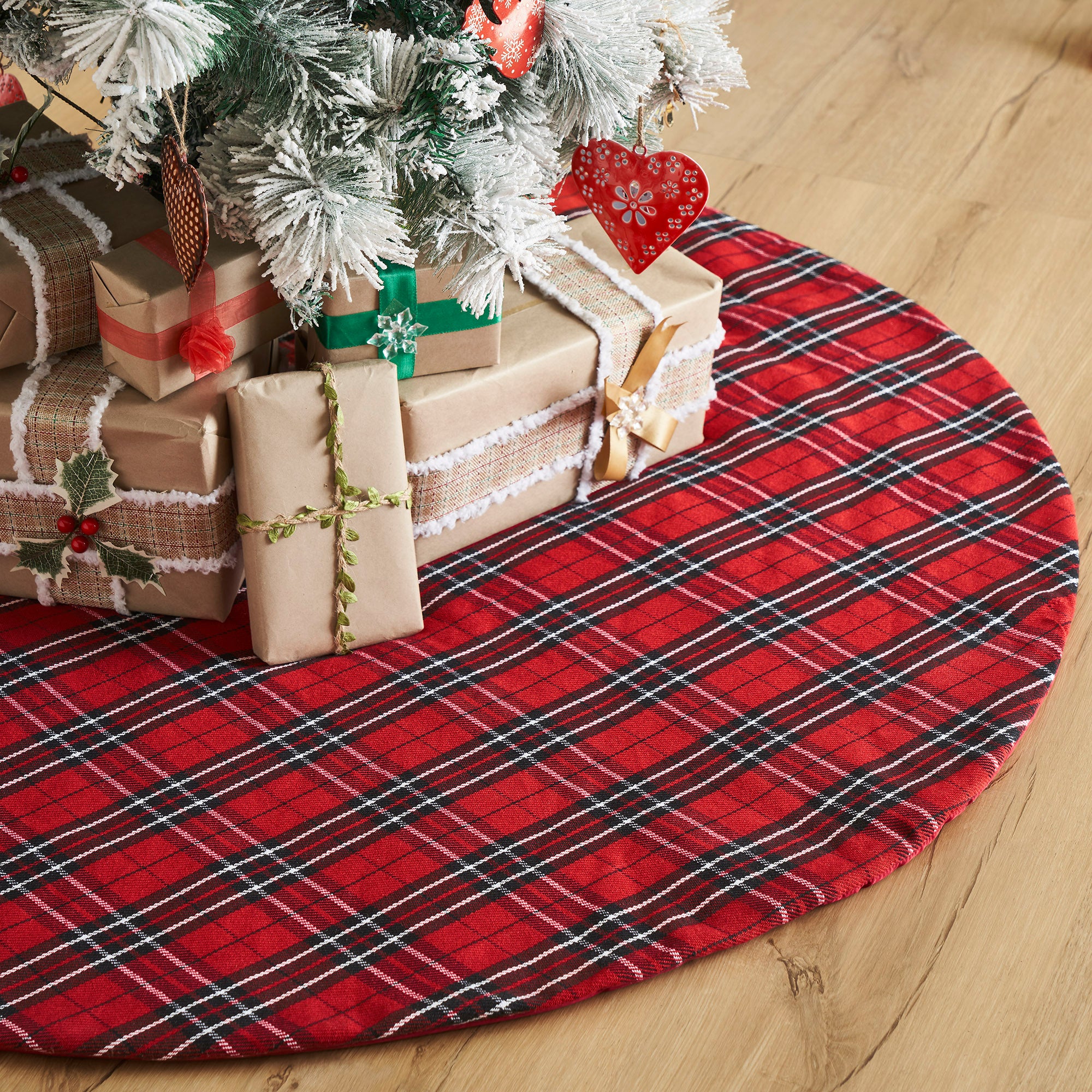 Red and Black Tartan Plaid Tree Skirt 48