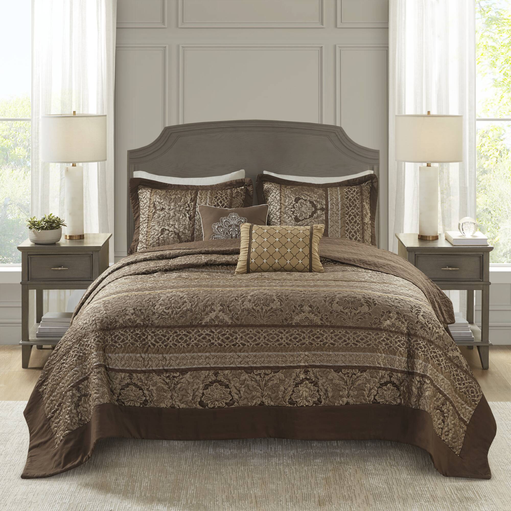 Bellagio 5 Piece Reversible Jacquard Bedspread Set