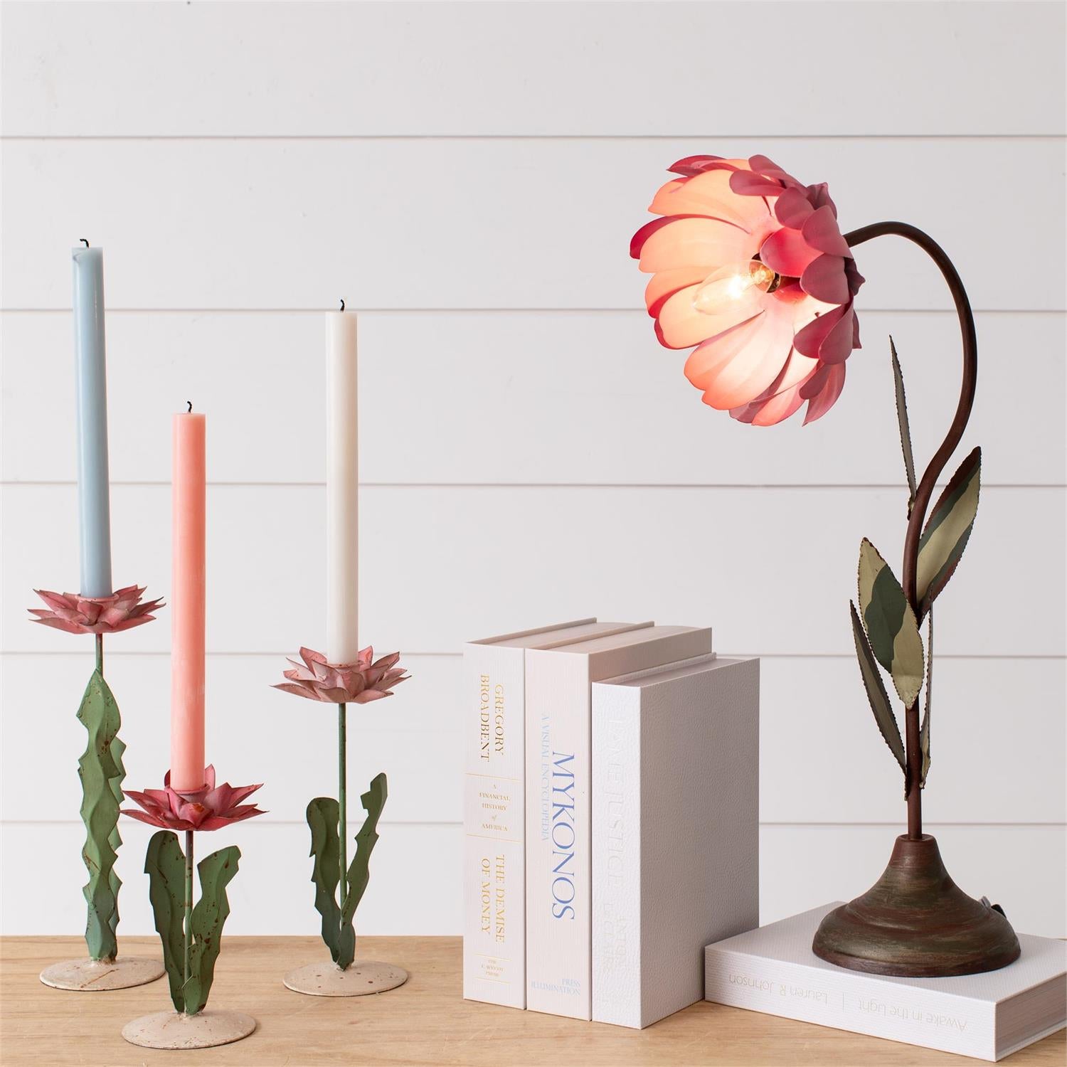 Pink Flower Shaped Lamp