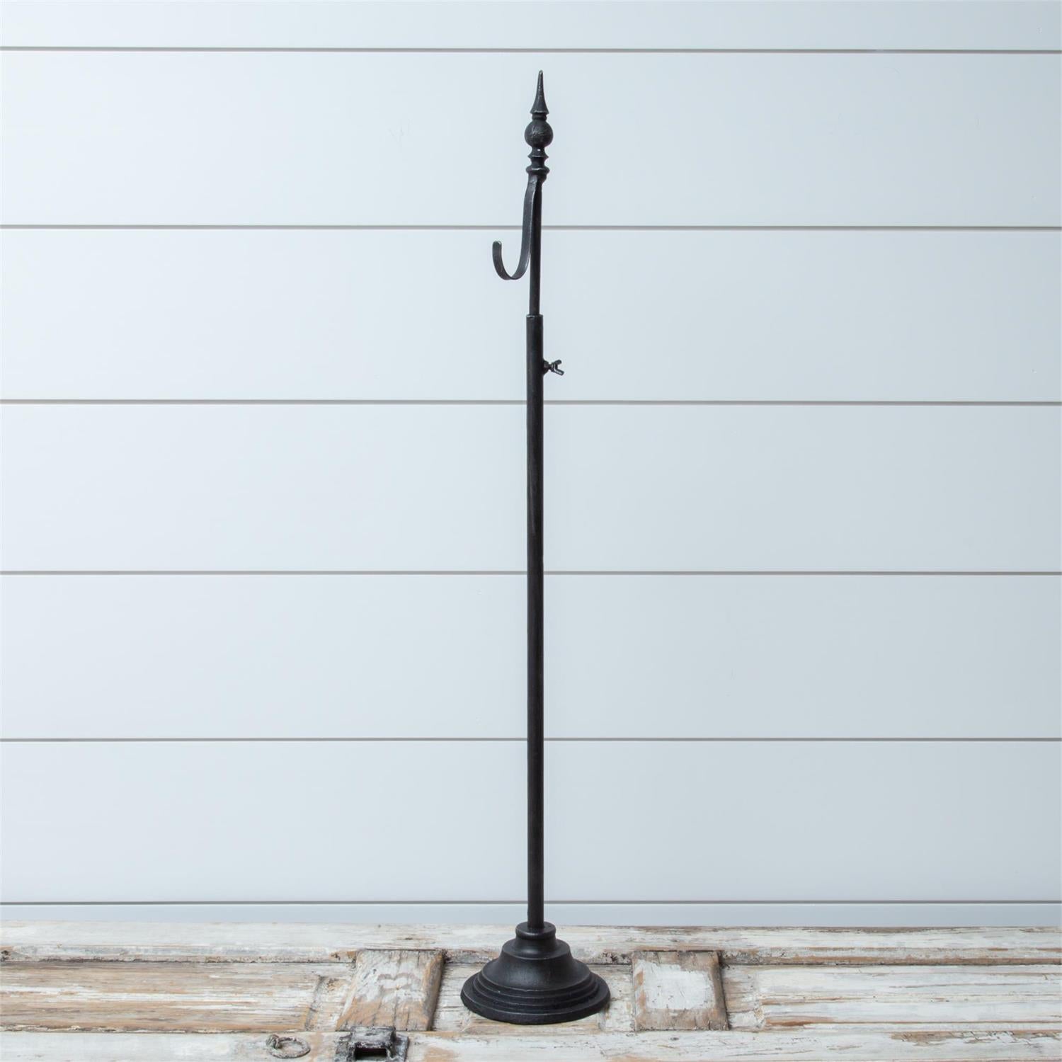 Adjustable Wreath Stand