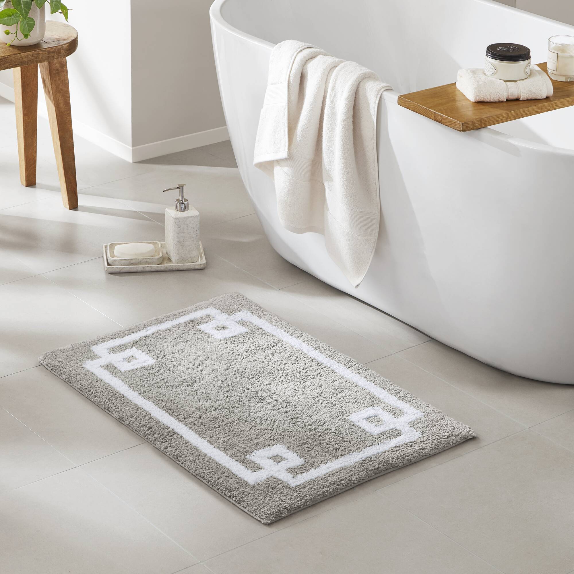 Evan Cotton Tufted Bath Rug 24x72
