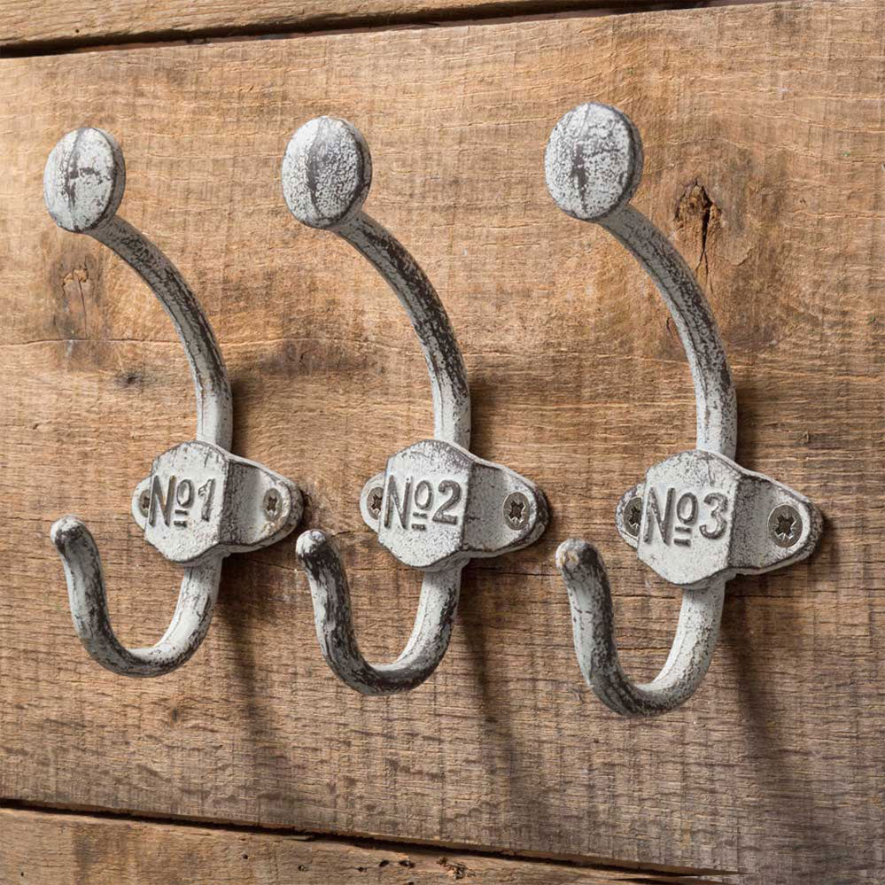Set of Three Numbered Wall Hooks (5609887465629)