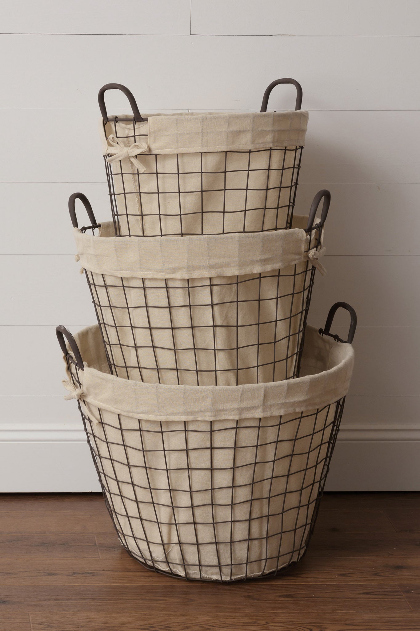 Wire Baskets w/ Linen Liners (S/3)