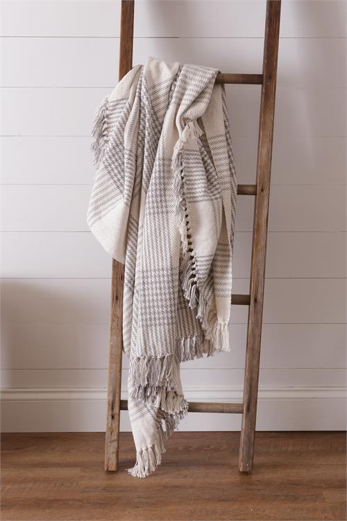Cozy Throw - Grey Houndstooth