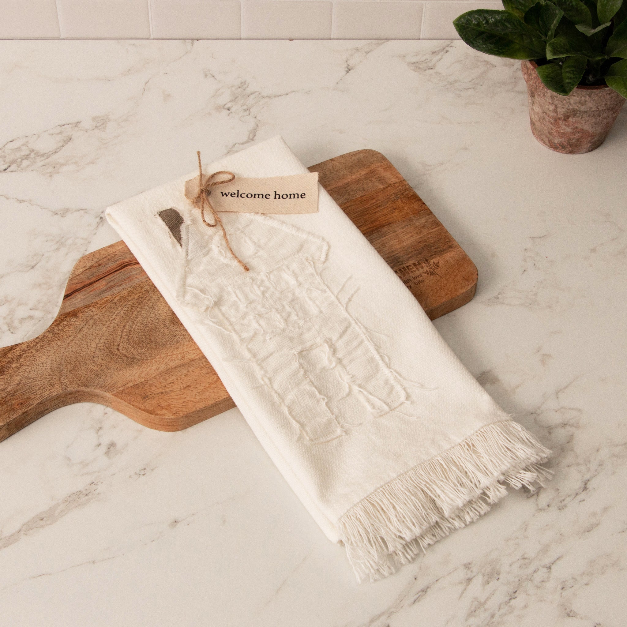 Raggedy Welcome Home With Fabric Tag Kitchen Towels