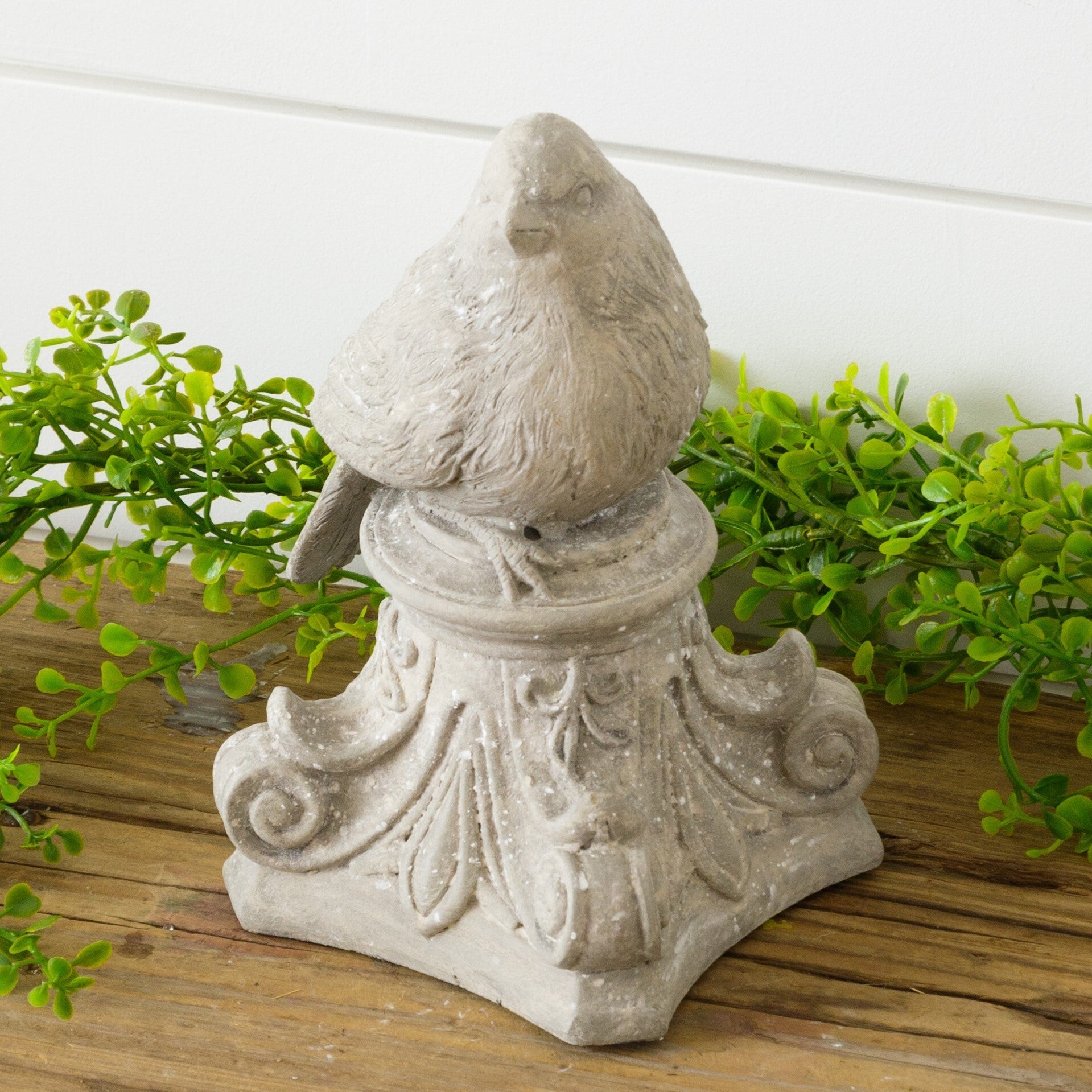 Stonepowder Bird on Pedestal