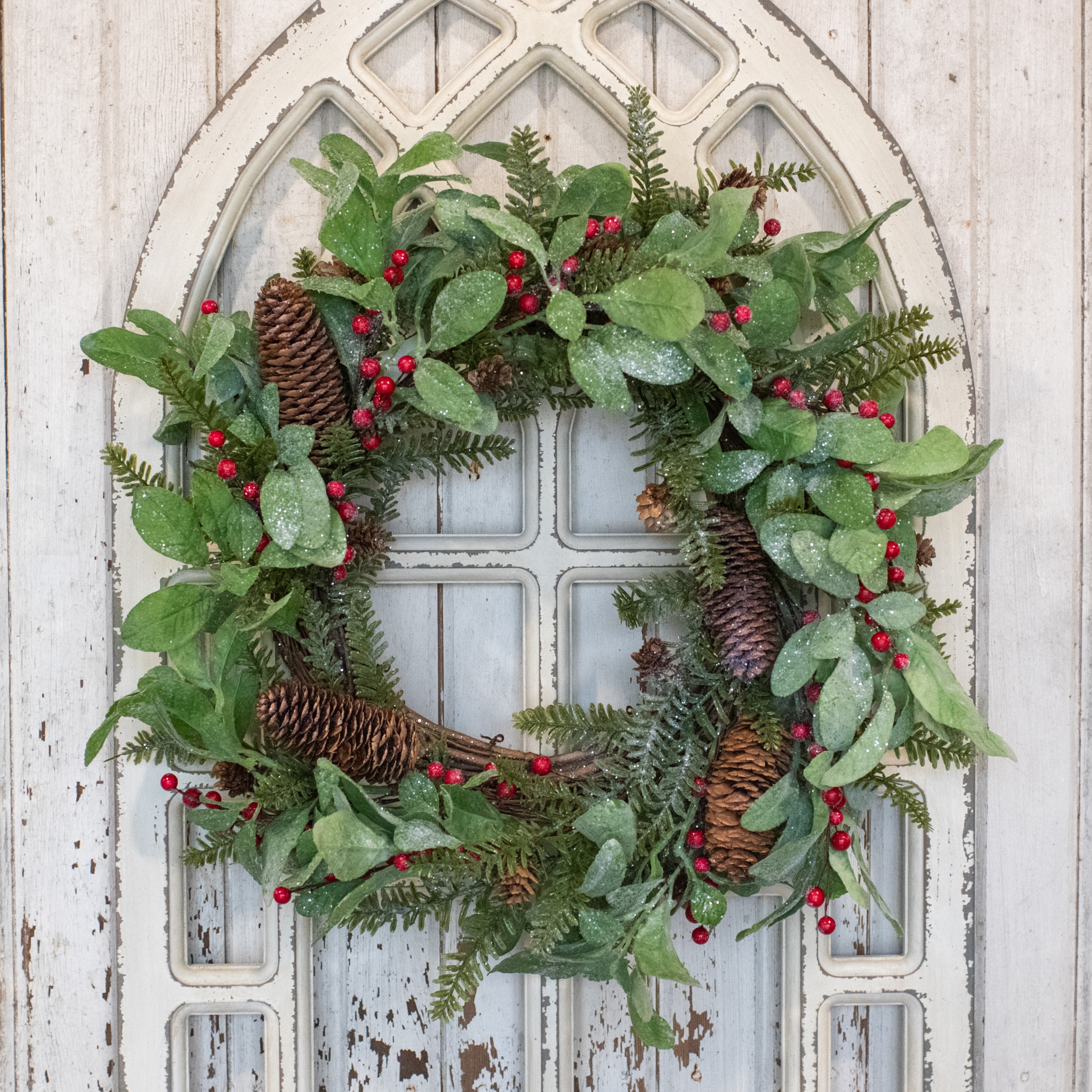 24"Icy Mixed Greens Wreath