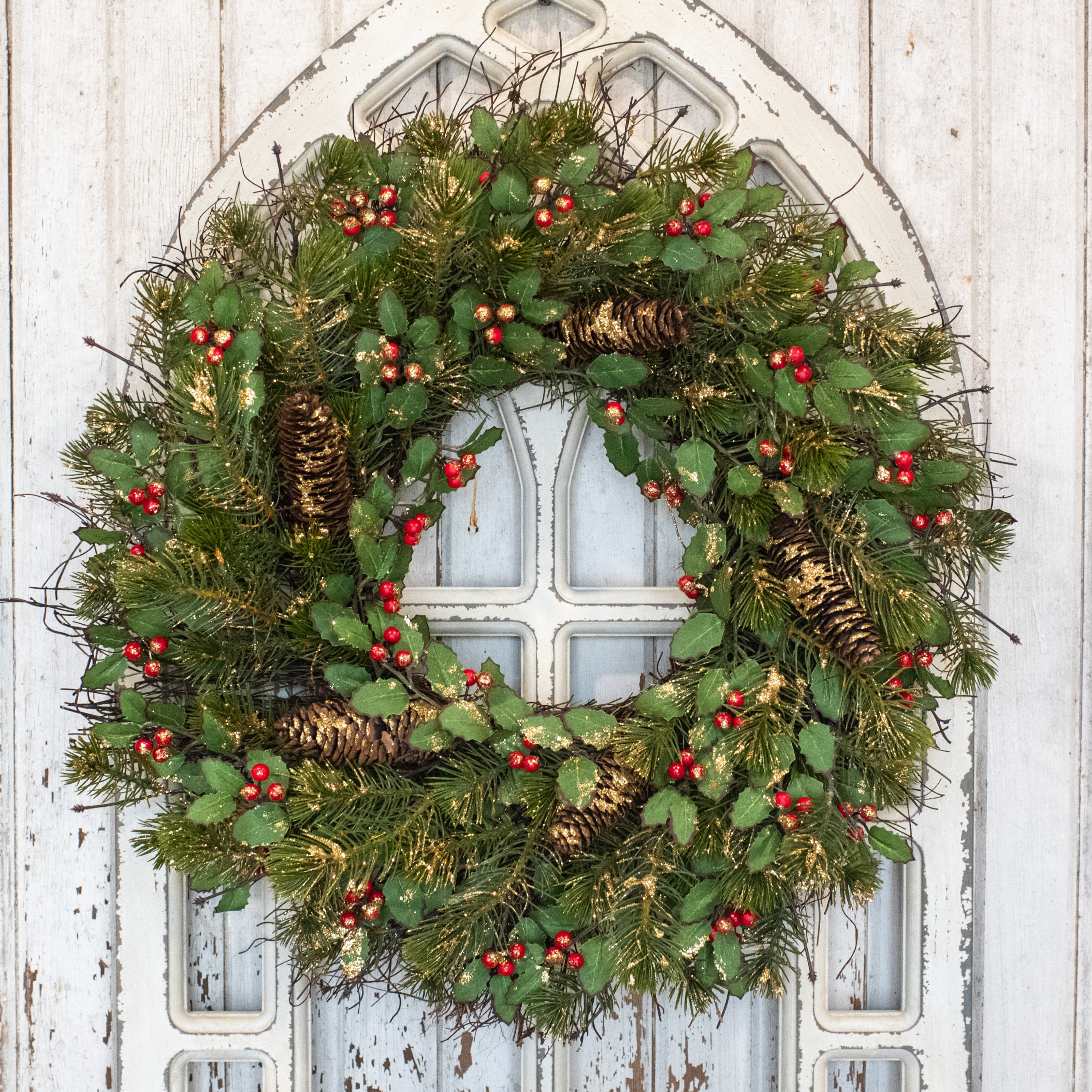 24" Gold Holly w/ Red Berries Wreath