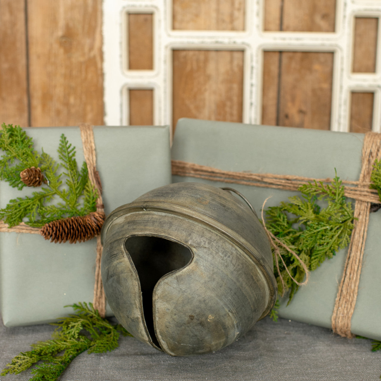 8.25" Holiday Sleigh Bell