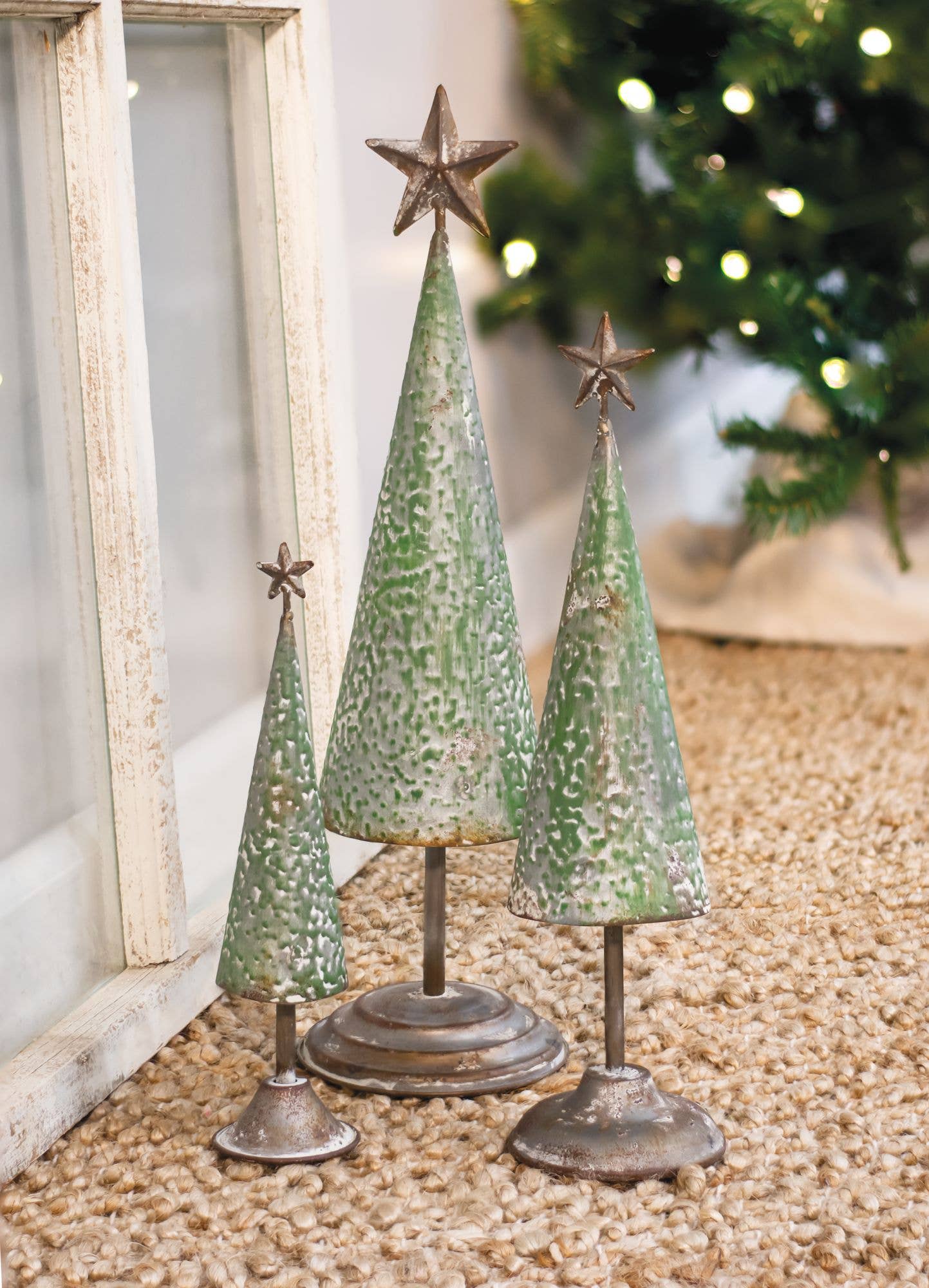 Rustic Metal Tree (L)