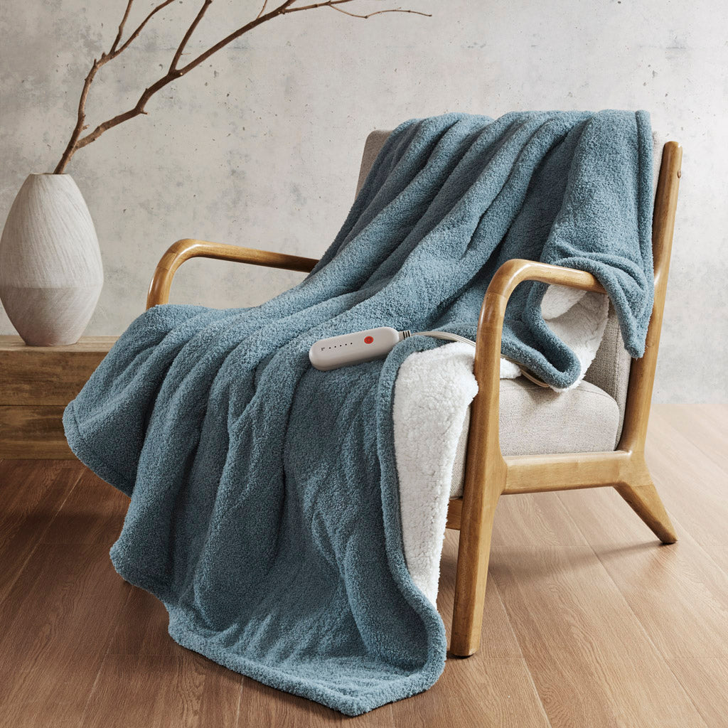 Dream Soft Heated Throw