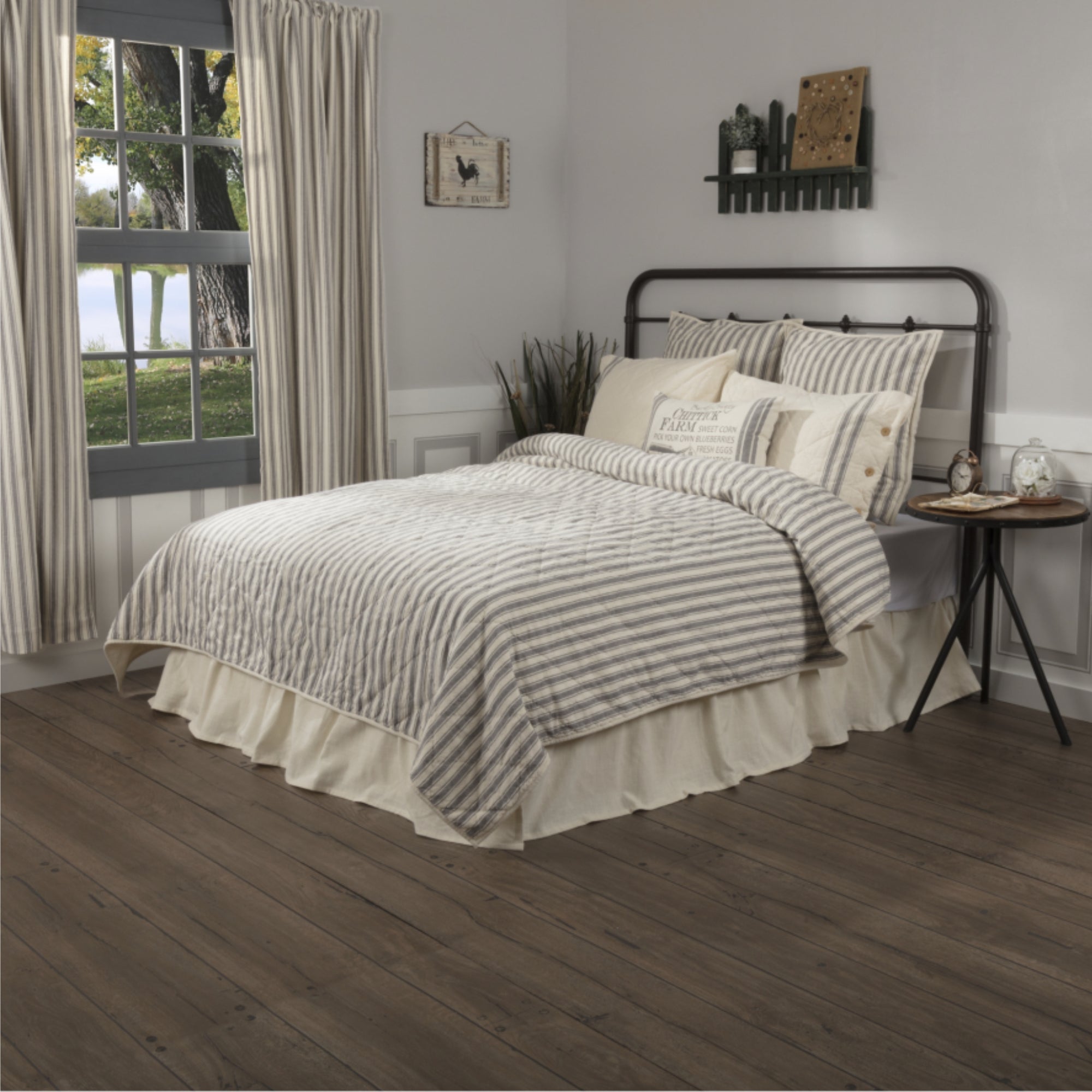 Market Place Gray Twin Quilt 86Lx68W