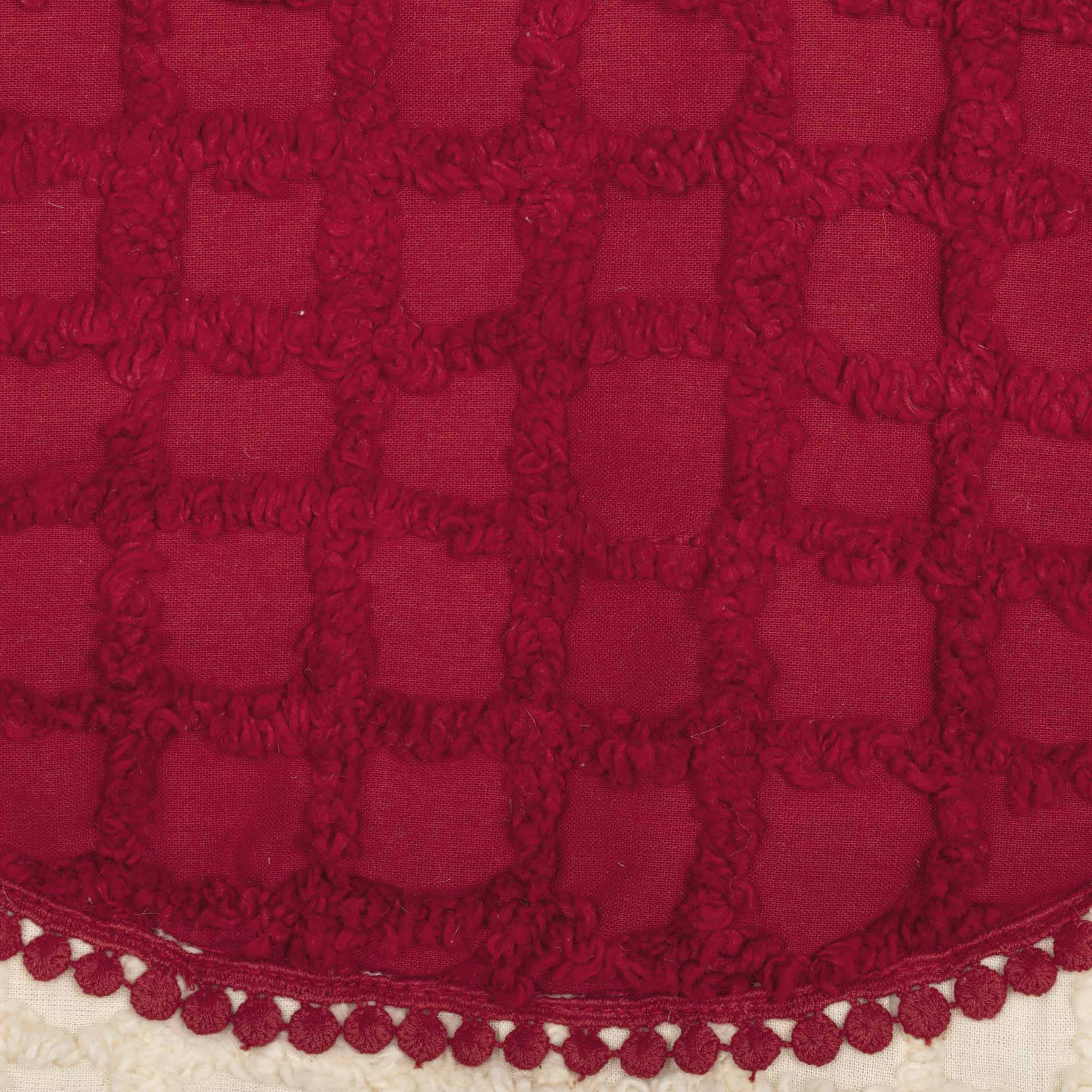 Kringle Chenille Tree Skirt 60