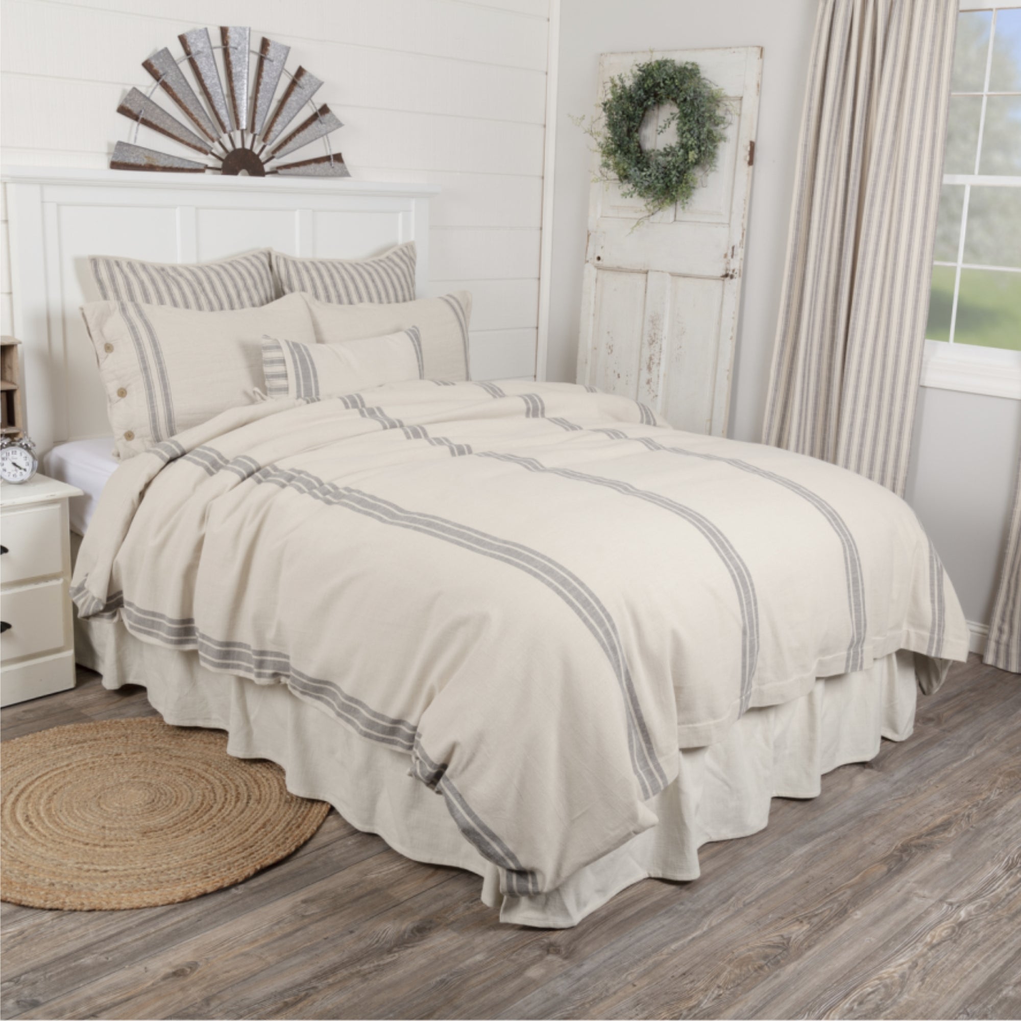 Market Place Gray Grain Sack Stripe Queen Duvet Cover 92Lx92W