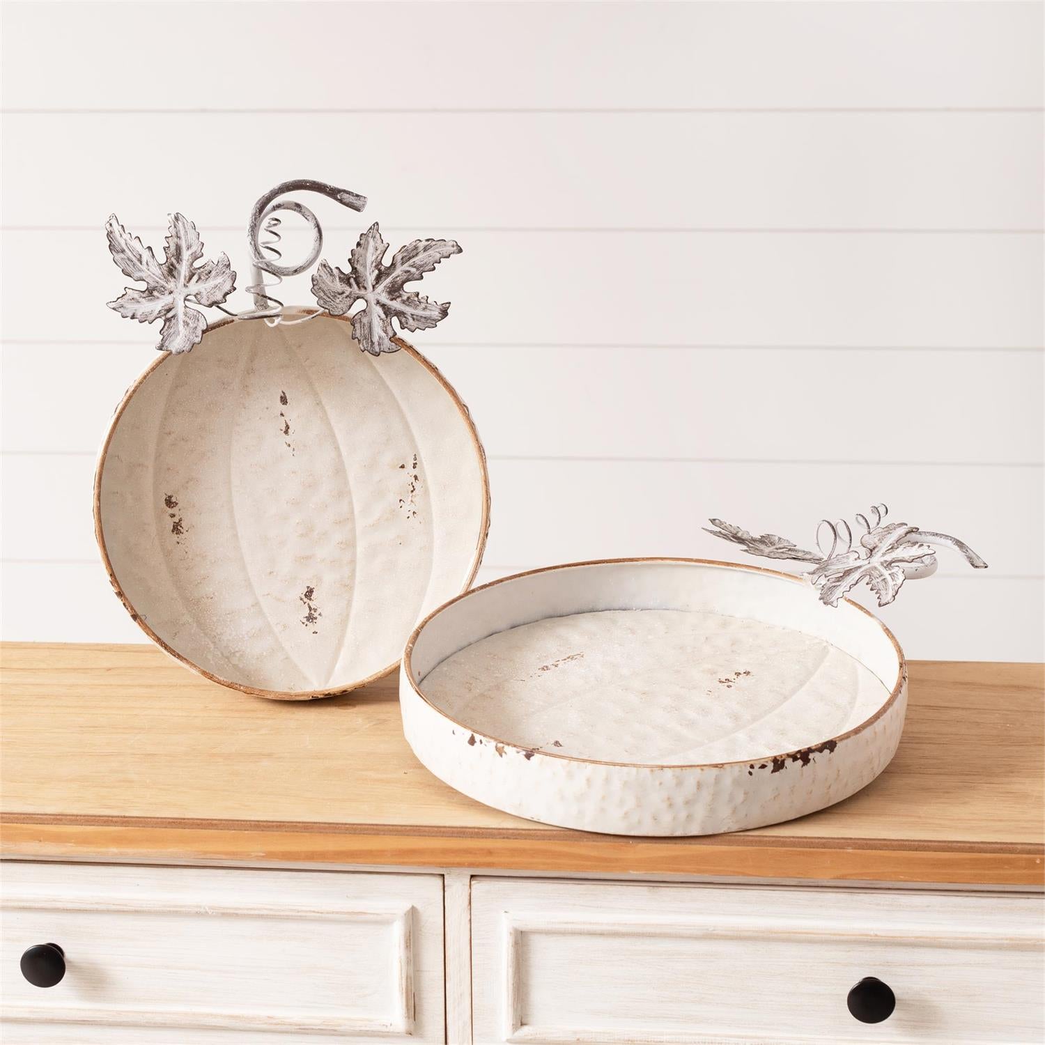 Distressed Pumpkin Shaped Trays (S/2)