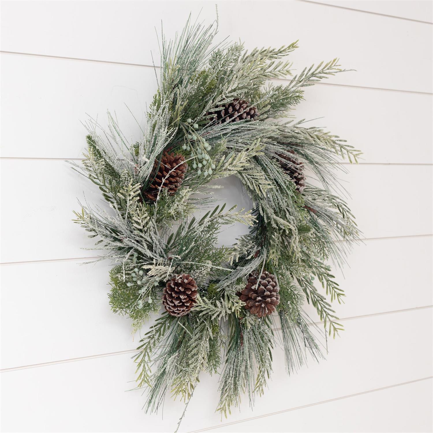28" Frosted Mixed Greens Wreath