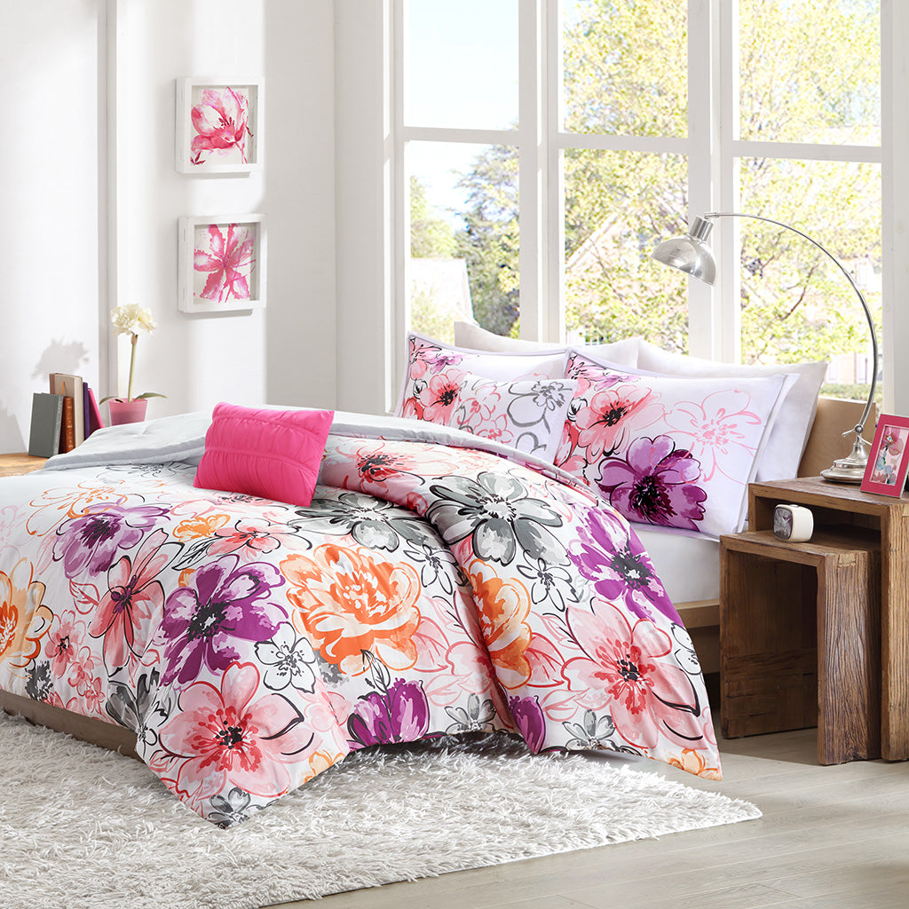 Olivia Floral Comforter Set
