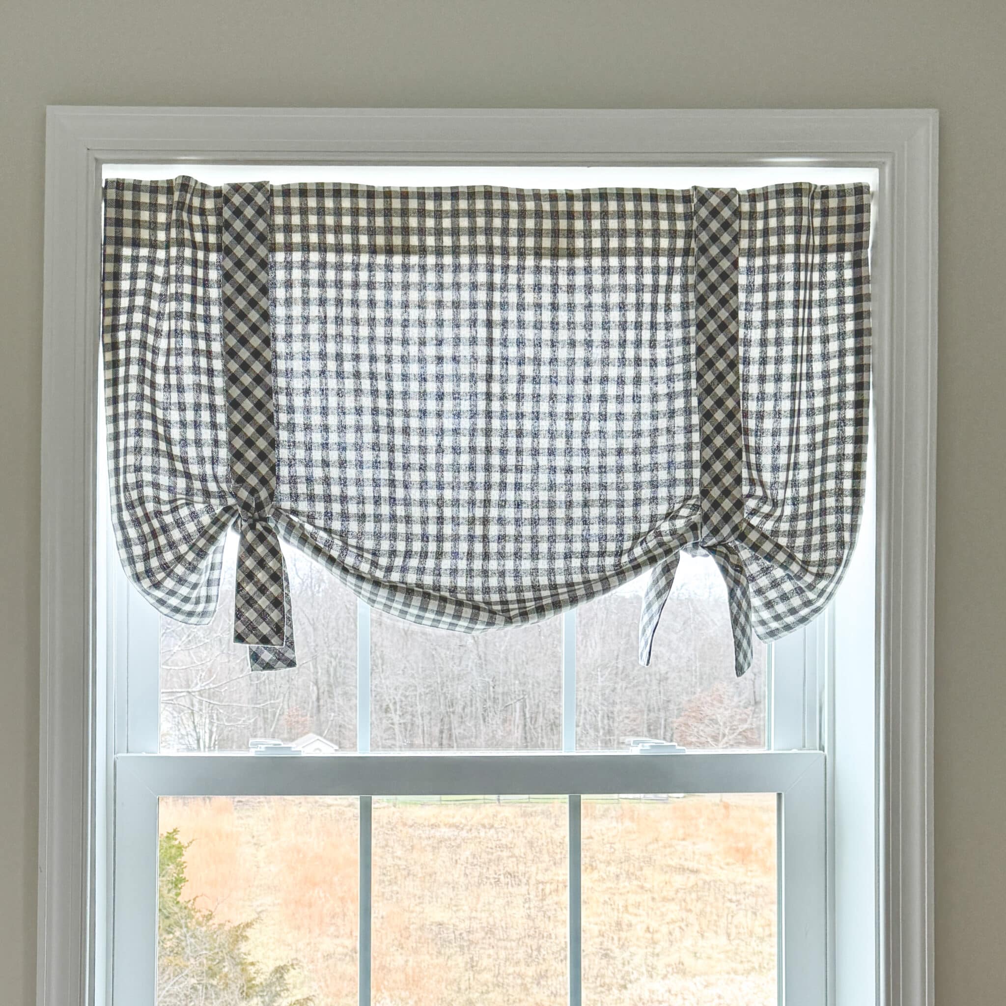 Gray Gables Check Roman Valance 24Lx40W