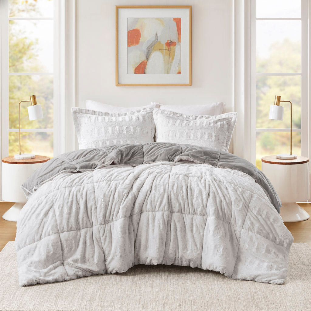 Gia Back Print Long Fur Comforter Mini Set