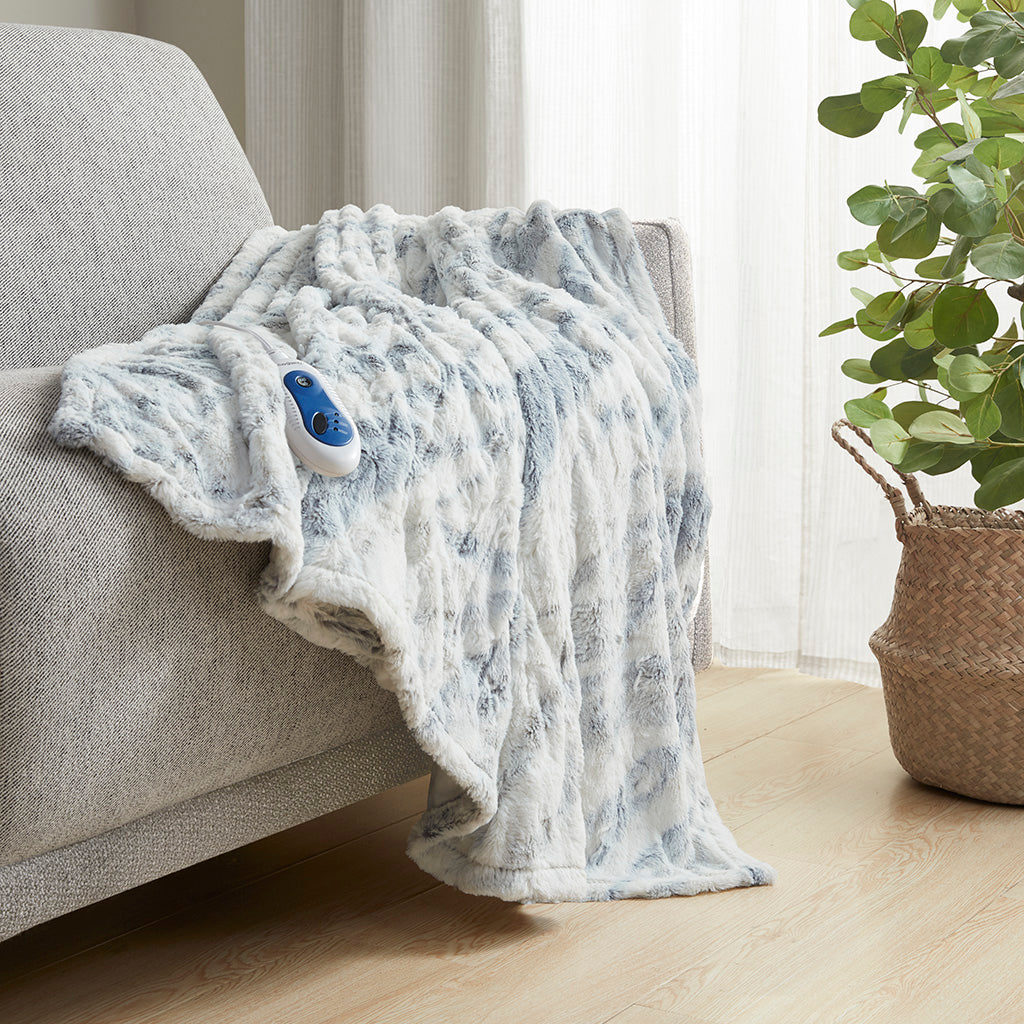 Zuri Oversized Faux Fur Heated Throw