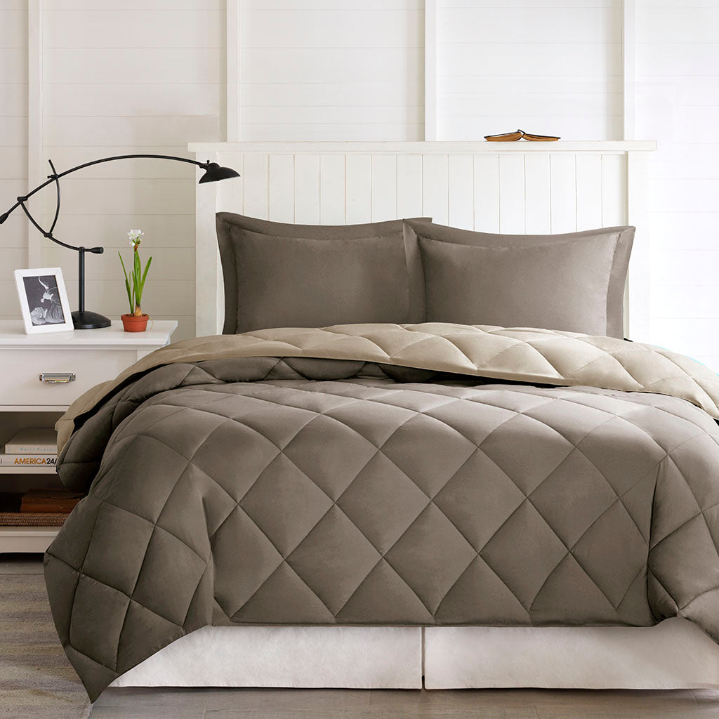 Larkspur 3M Scotchgard Diamond Quilting Reversible Down Alternative Comforter Set