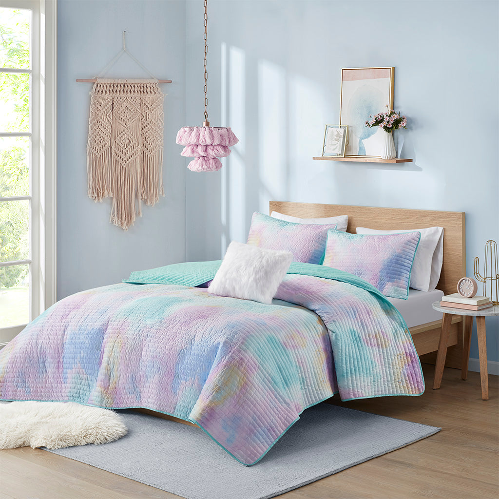 Cassiopeia Velvet Quilt Set