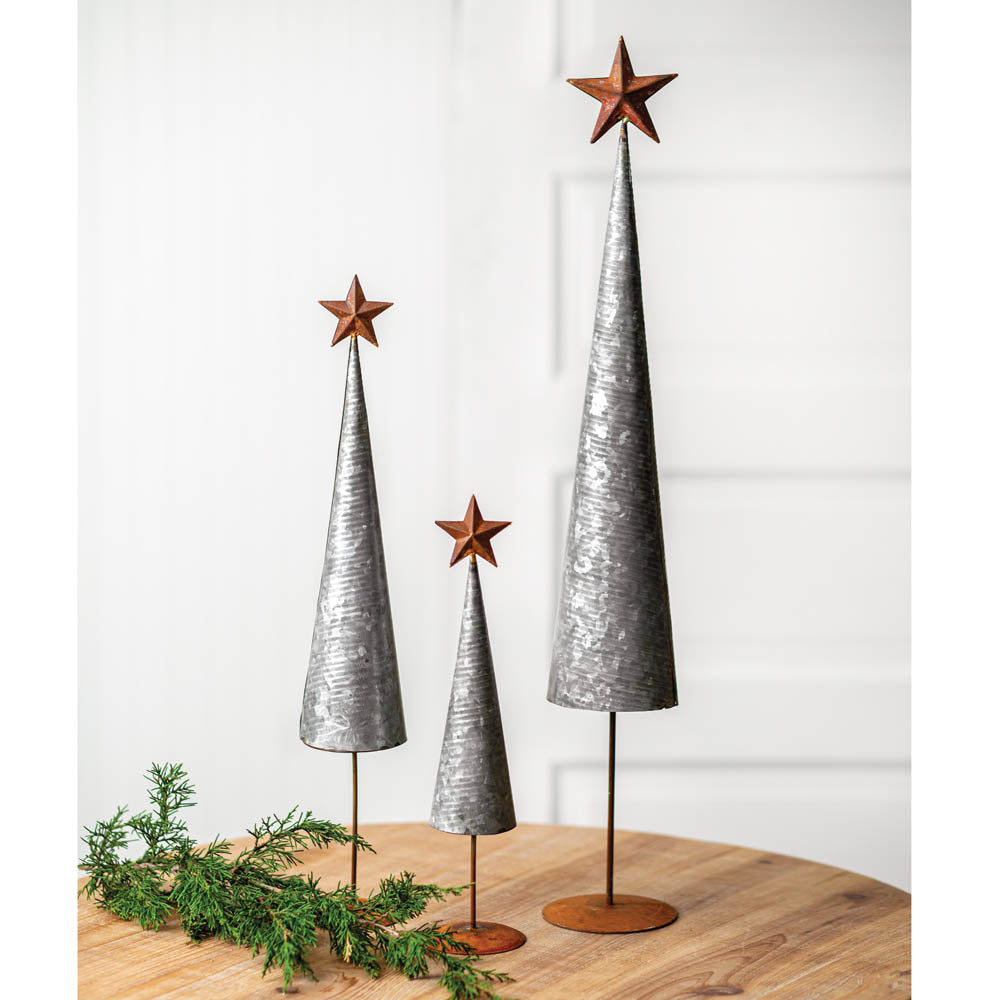 Cone Trees w/ Rusted Star (S/3)