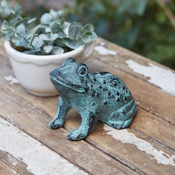 Cast Iron Frog Figurine