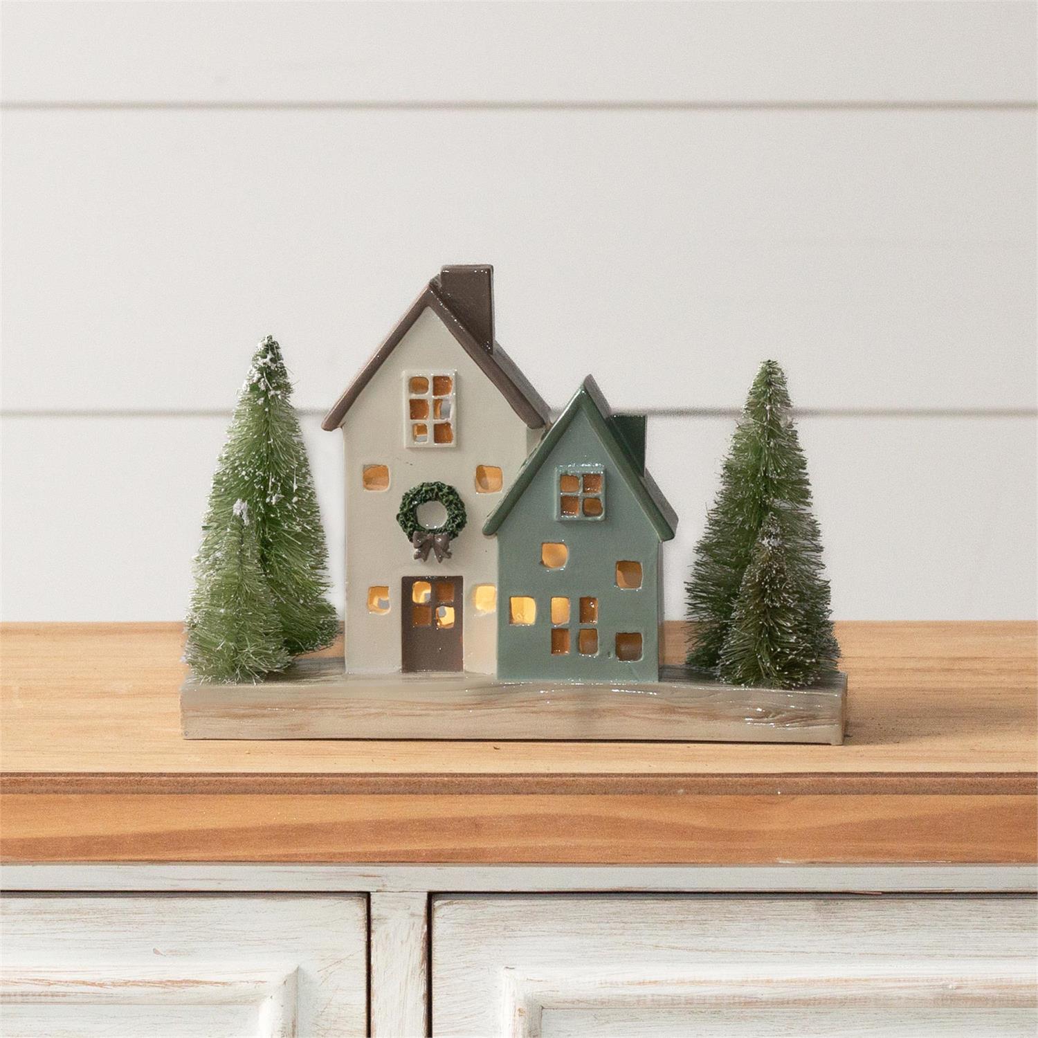 LED Cozy Winter Cottages With Trees