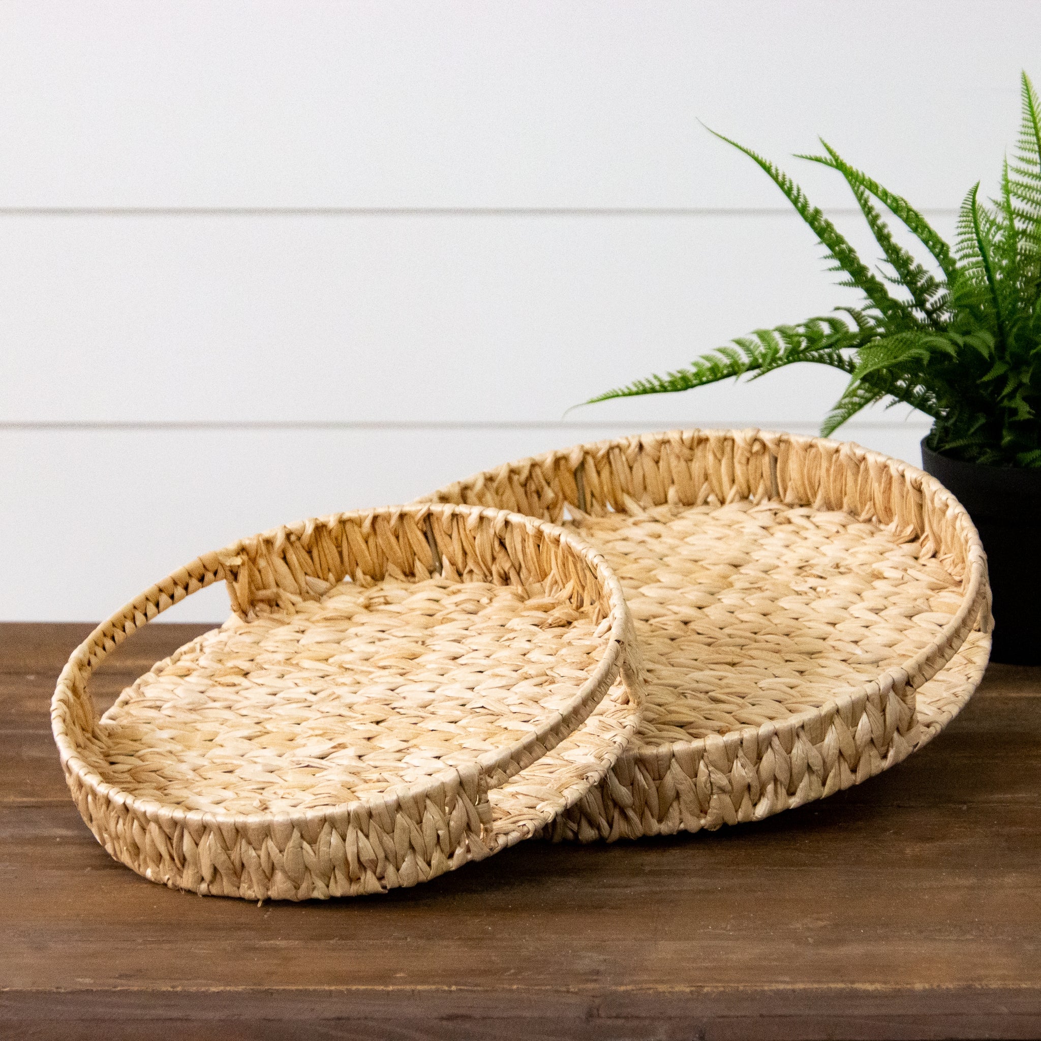 Round Seagrass Trays