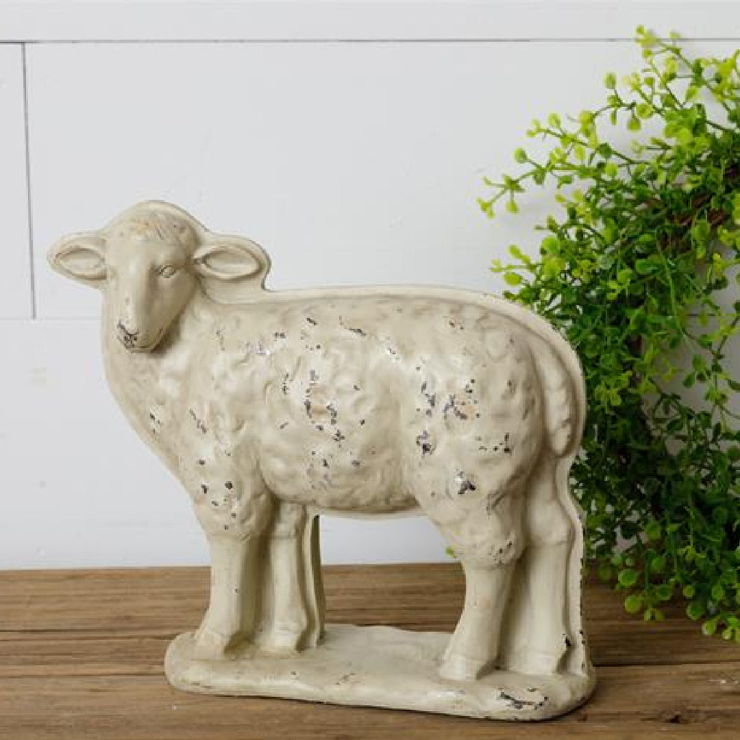 Antiqued Sheep Mold (Head Turned)