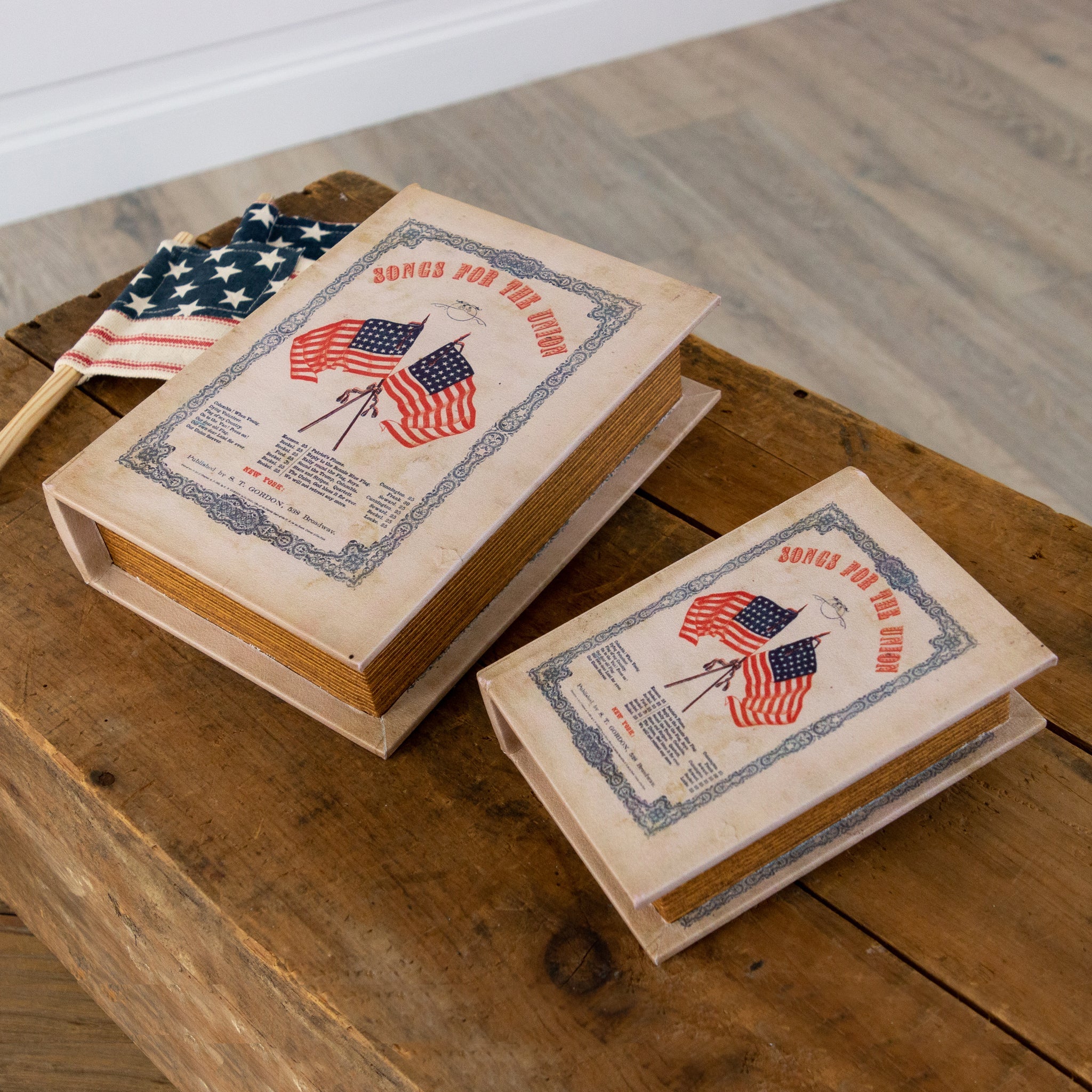 Patriotic Nested Book Boxes